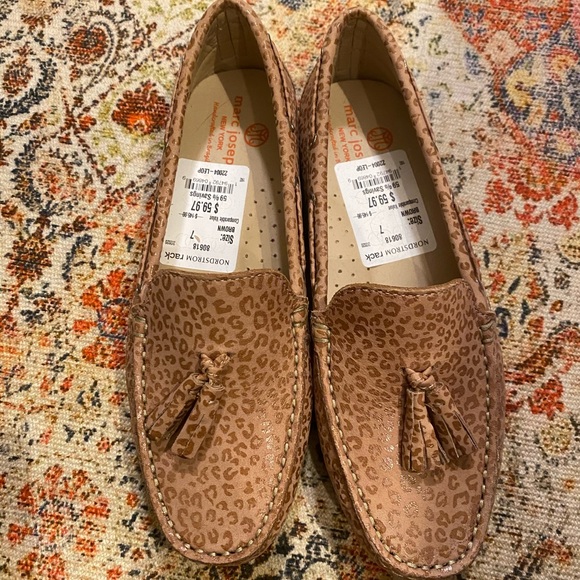 Marc Joseph Women’s Leopard Tassel Loafers in Size 37 - Picture 2 of 7